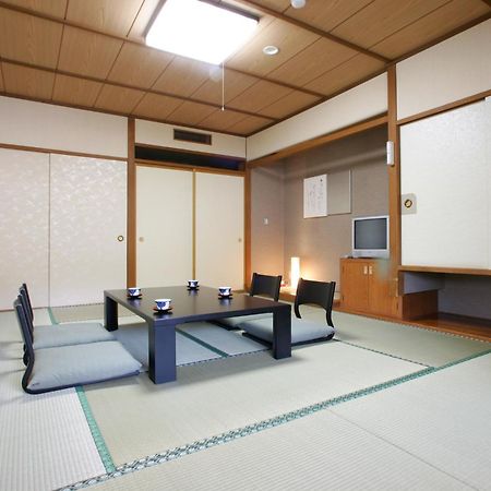 Manza Onsen Nisshinkan Tsumagoi Exterior foto