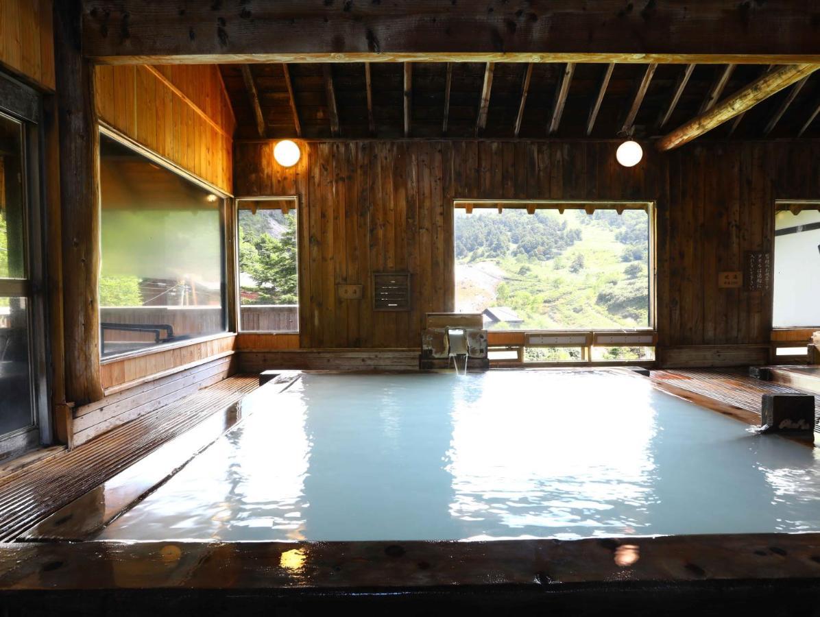 Manza Onsen Nisshinkan Tsumagoi Exterior foto